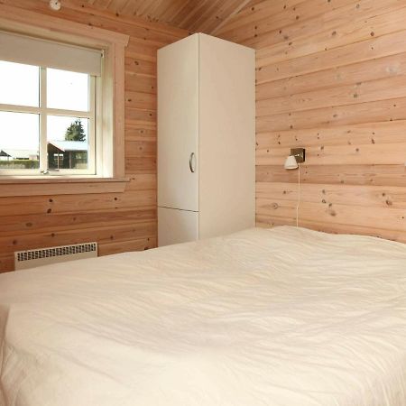 6 Person Holiday Home In Skibby Eksteriør bilde